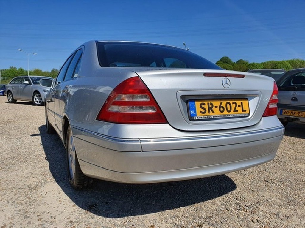 27143219-12.jpg