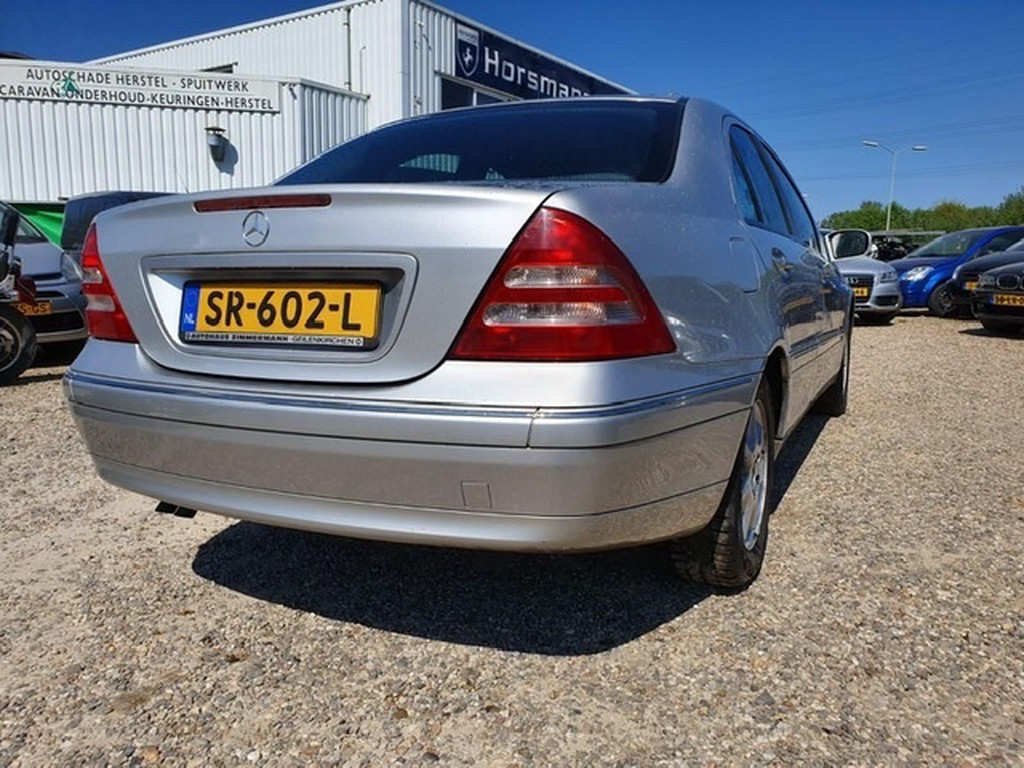 27143219-14.jpg