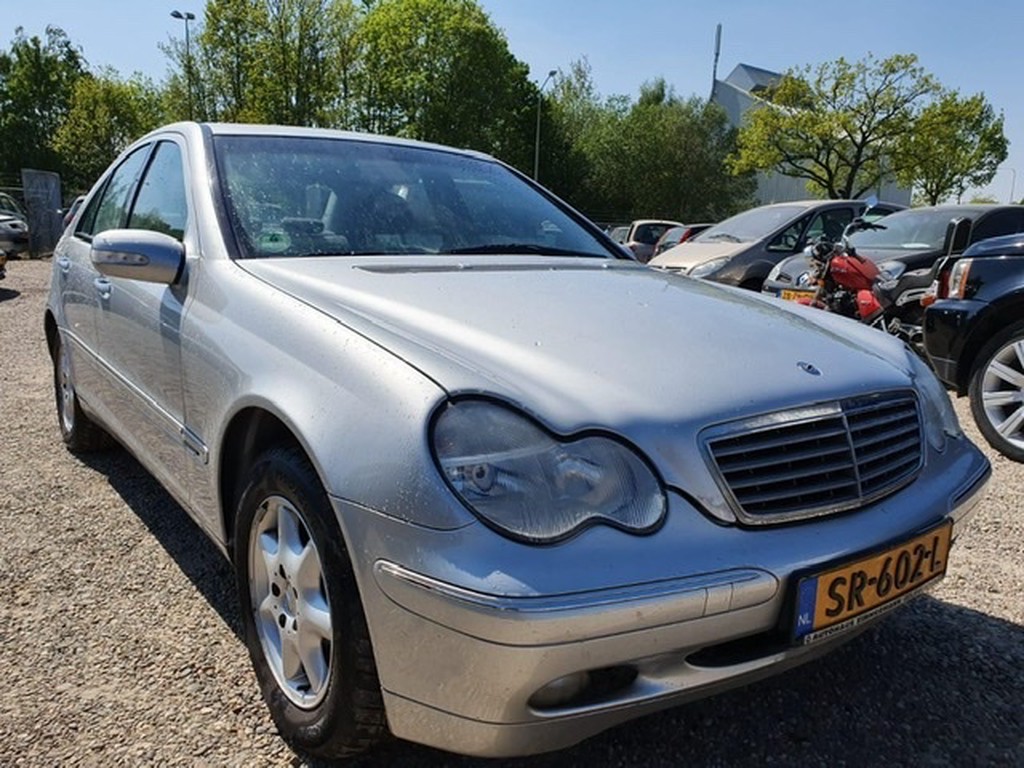 27143219-15.jpg