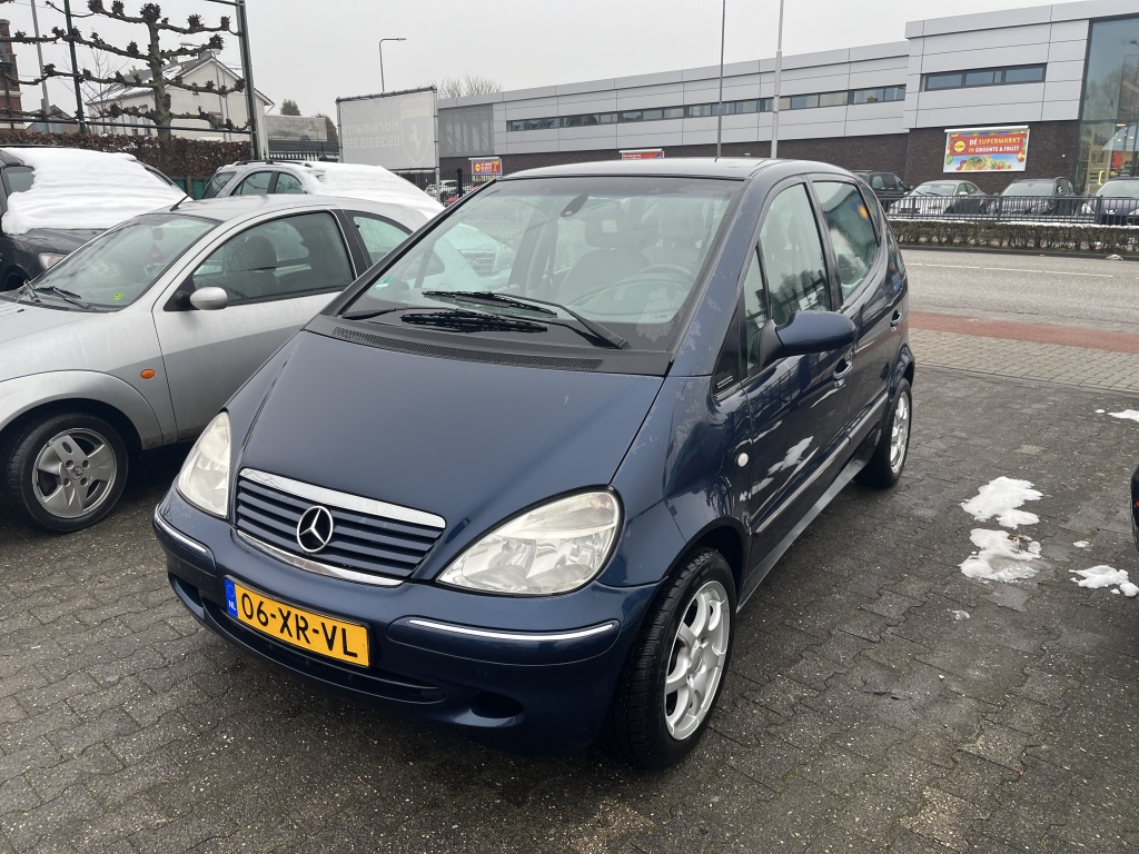 37444257 0.jpg