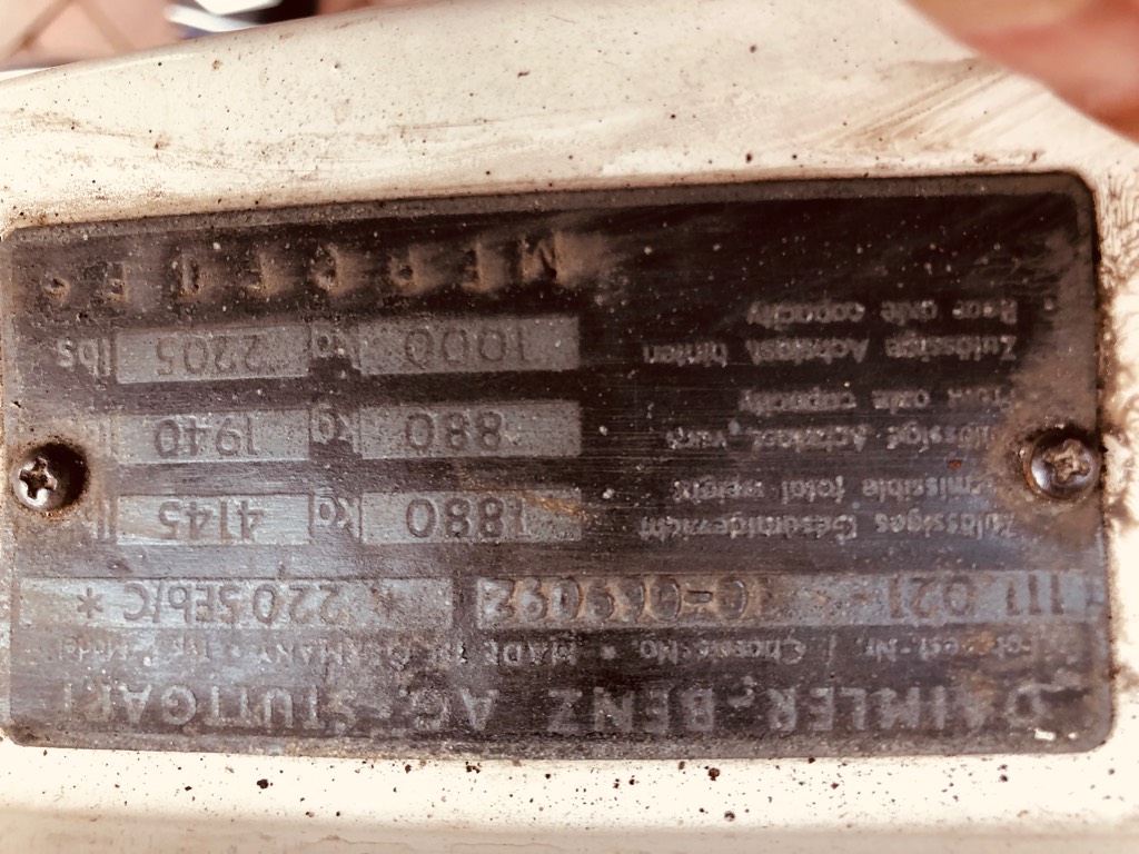 39680319-14.jpg