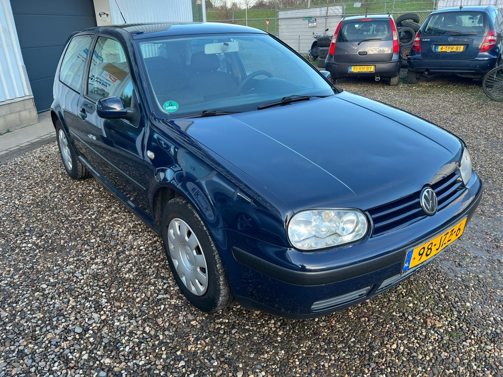 41694257-5.jpg