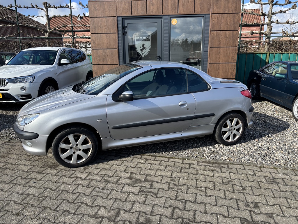 43186000-2.jpg