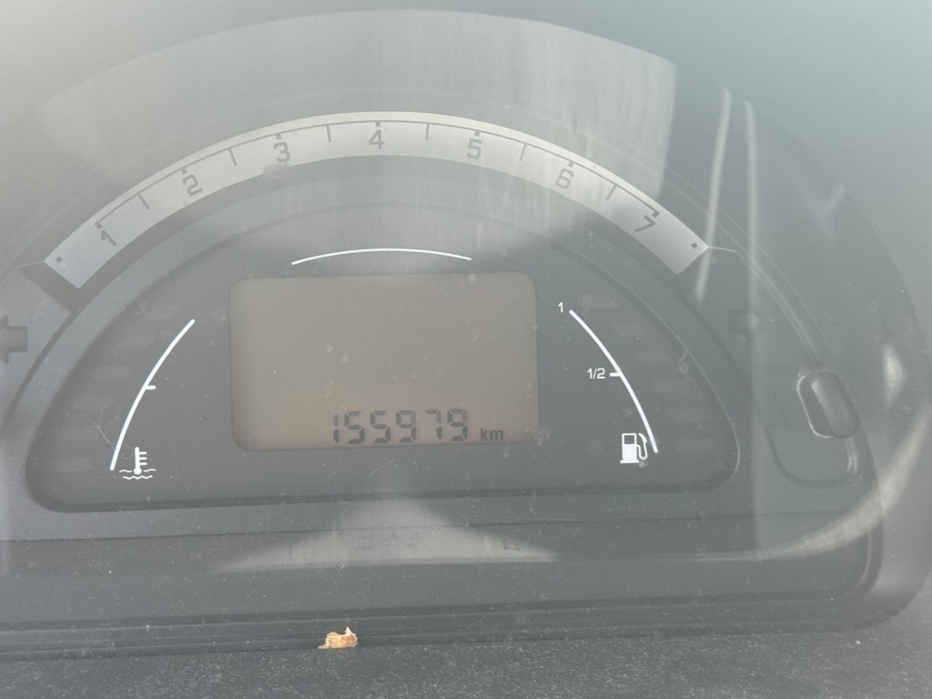 45653380-4.jpg
