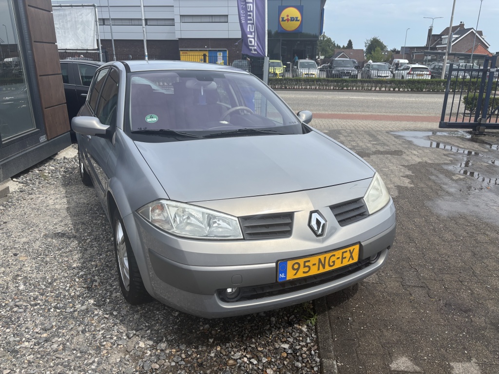 46498433-1.jpg