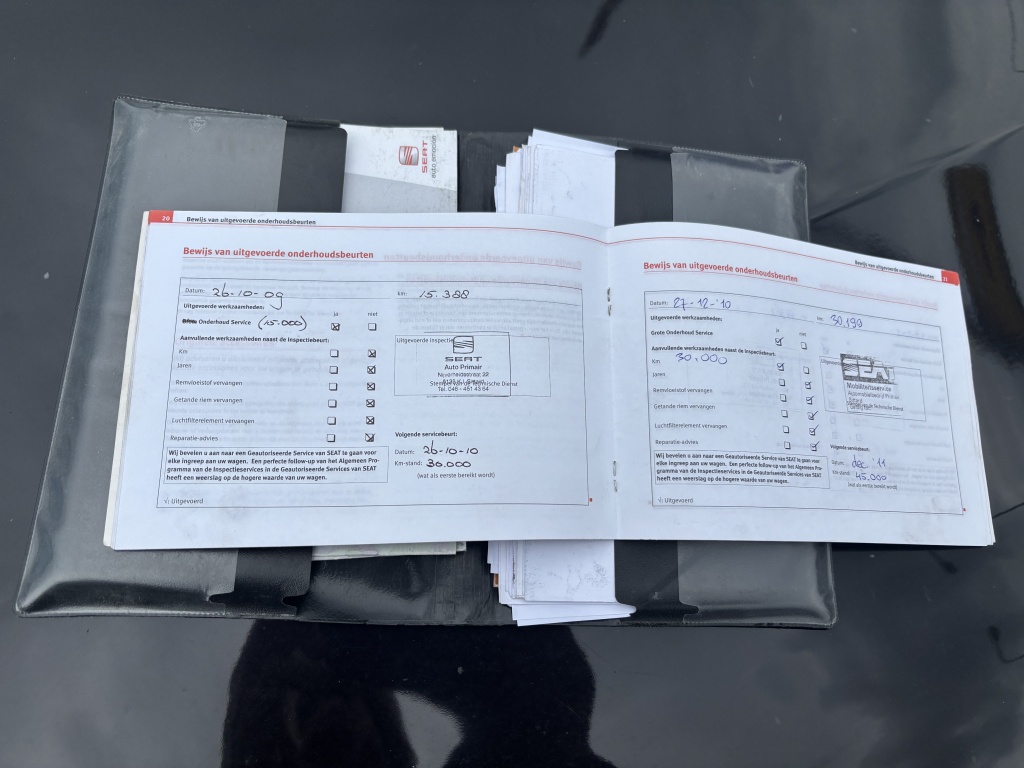 46741177-10.jpg