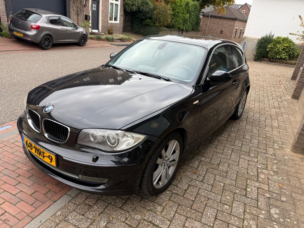 48556842-1.jpg