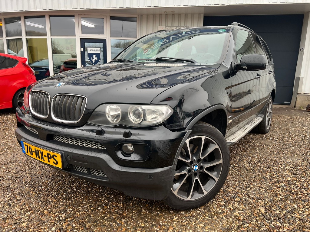 51007351 0.jpg