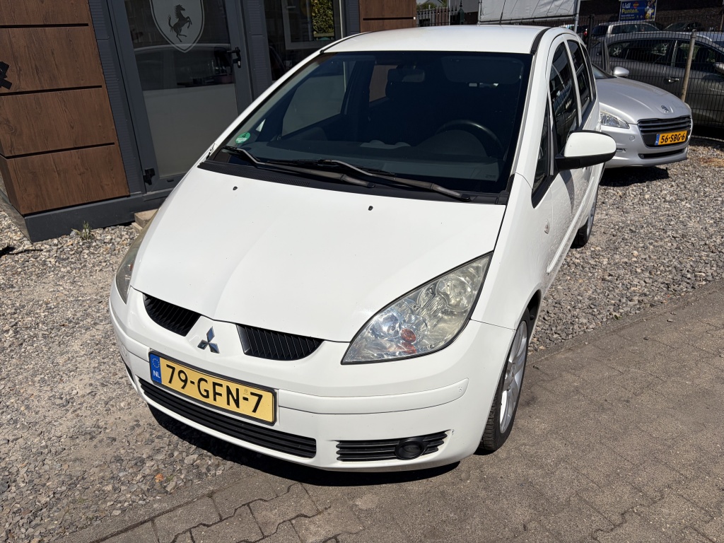 55913550 0.jpg