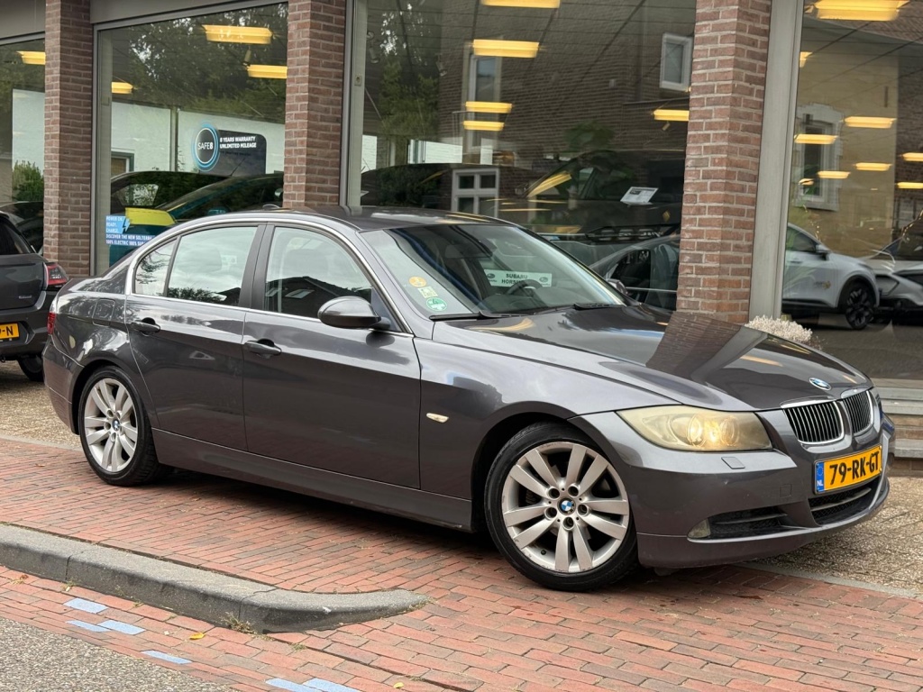 56468777 0.jpg