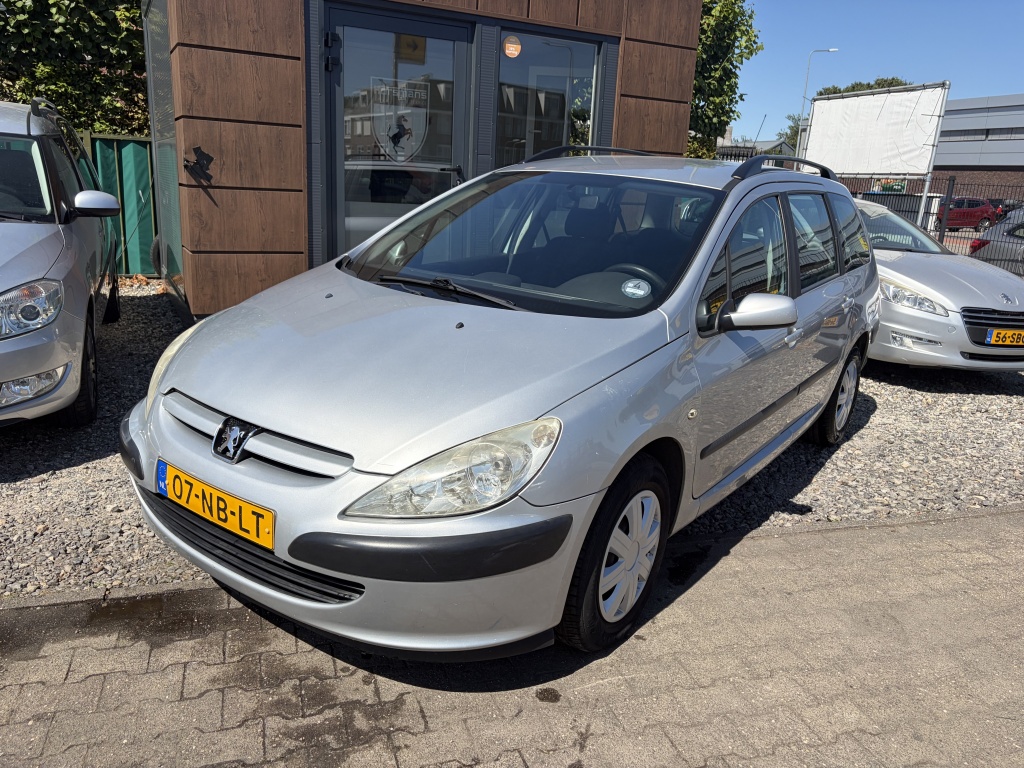 56807197 0.jpg
